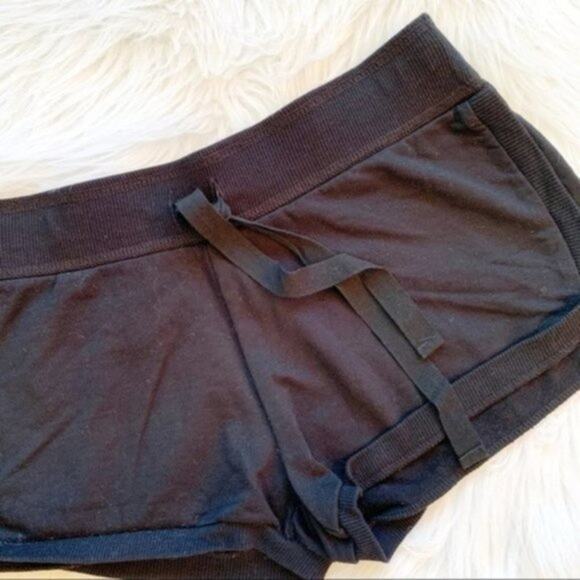 Poof! Girls Black Knit shorts Size M - Picture 2 of 7
